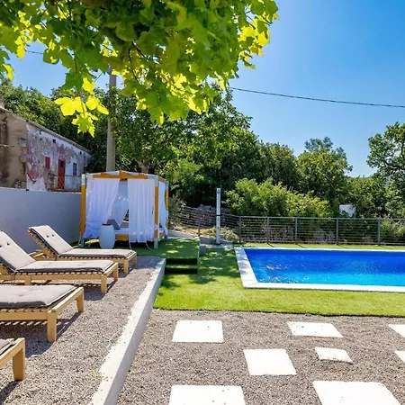 度假居 Beautiful In With Outdoor Swimming Pool, Wifi And 4 Bedrooms *