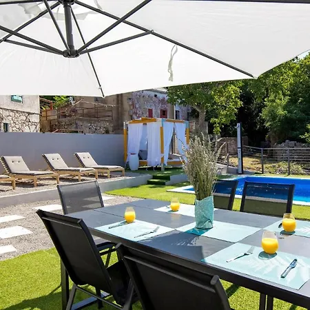 度假居 Beautiful In With Outdoor Swimming Pool, Wifi And 4 Bedrooms *