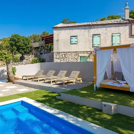 度假居 Beautiful In With Outdoor Swimming Pool, Wifi And 4 Bedrooms *
